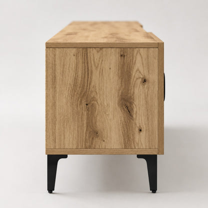 Vue latérale d’un meuble TV en bois avec rangements, design robuste et pieds noirs modernes.