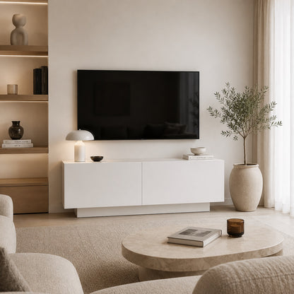 Meuble TV moderne avec rangement intégré dans un salon lumineux au style contemporain
