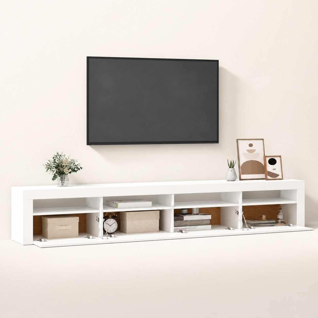 Meuble tv blanc avec portes ouvertes et grands rangements pour salon moderne organisé