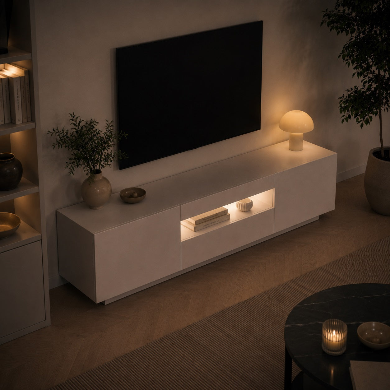 Meuble TV moderne avec rangement et LED, éclairage d’ambiance et design épuré vue en angle.